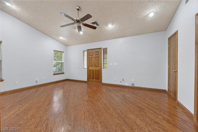 5935 North Campbell Road, Las Vegas, NV 89149