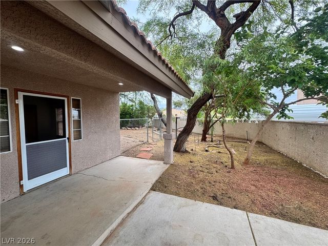5935 North Campbell Road, Las Vegas, NV 89149