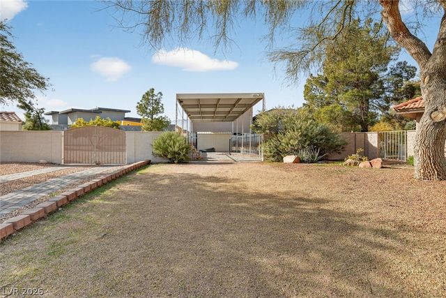 5935 North Campbell Road, Las Vegas, NV 89149
