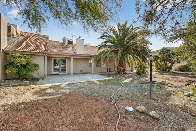 5935 North Campbell Road, Las Vegas, NV 89149