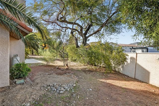 5935 North Campbell Road, Las Vegas, NV 89149