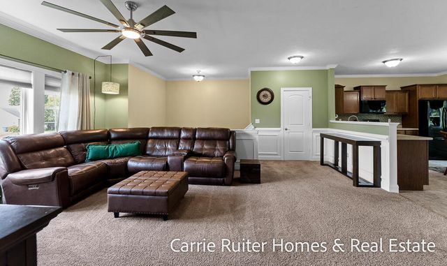 1104 Zachary Street, Vicksburg, MI 49097