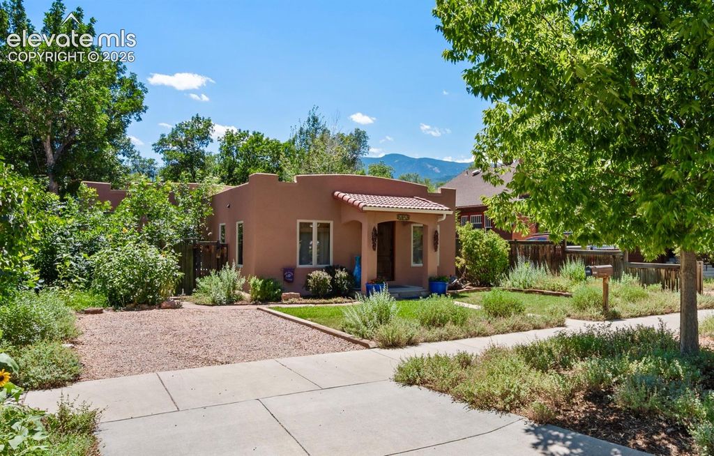 1819 W Pikes Peak Avenue, Colorado Springs, CO 80904 — exterior