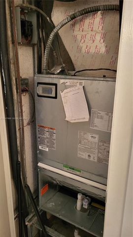 3475 N Country Club Dr 409, Aventura, FL 33180