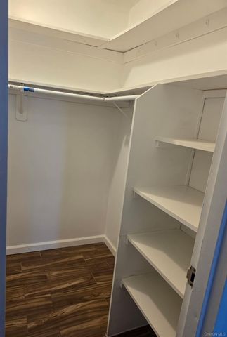 2 Richmond Road 4F, Lido Beach, NY 11561