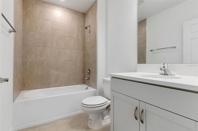 10008 LAST LIGHT GLEN, Parrish, FL 34219