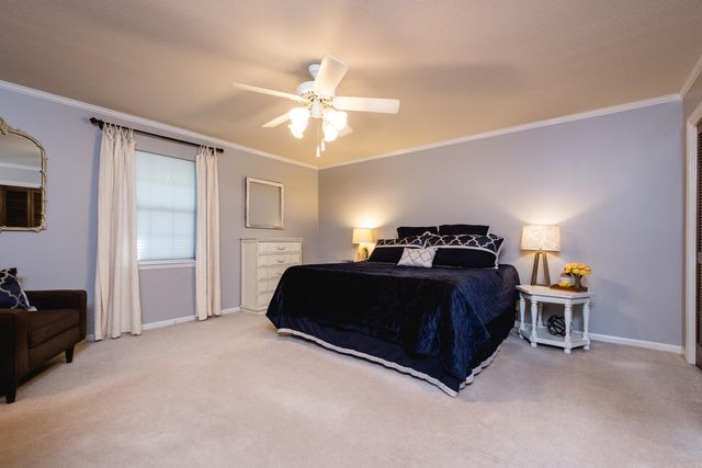 1924 Hillsborough Lane, Little Rock, AR 72212