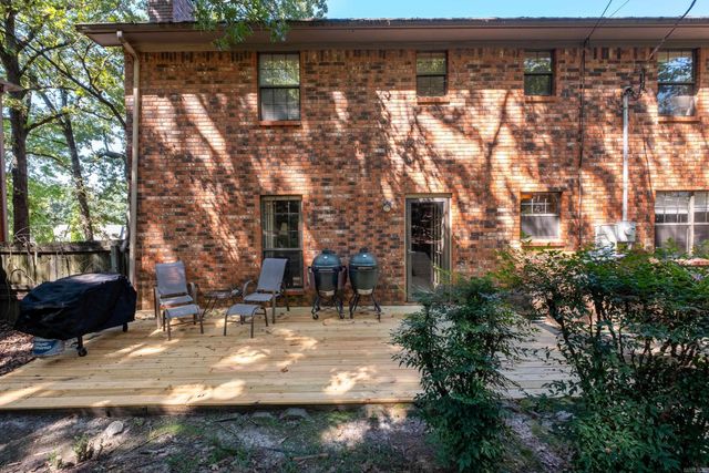 1924 Hillsborough Lane, Little Rock, AR 72212