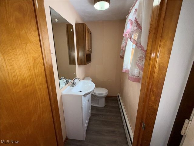 6239 State Route 152, Richmond, OH 43944