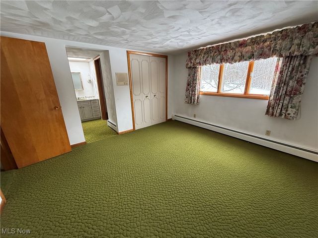 6239 State Route 152, Richmond, OH 43944