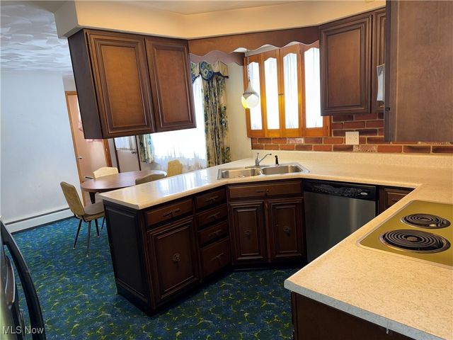 6239 State Route 152, Richmond, OH 43944