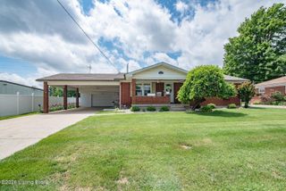 204 Fairview Dr, Elizabethtown, KY 42701