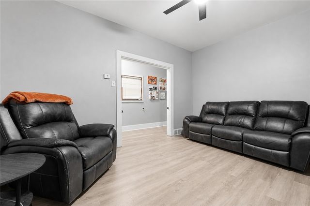 1017 Uvilla, Elliott, PA 15220