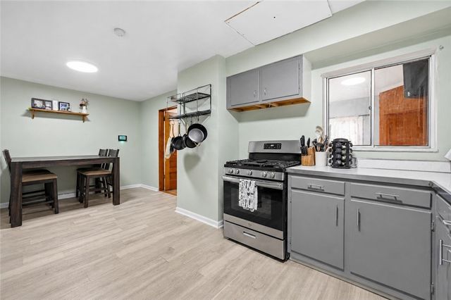 1017 Uvilla, Elliott, PA 15220