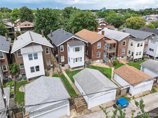 4958 Tholozan Avenue, St Louis, MO 63109