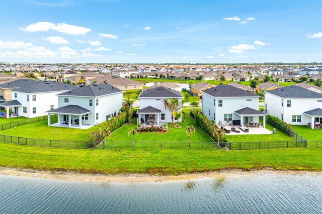 11006 SW Pacini Way, Port St. Lucie, FL 34987