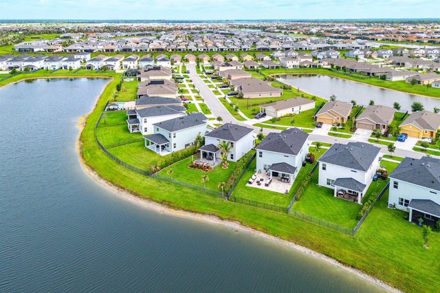 11006 SW Pacini Way, Port St. Lucie, FL 34987