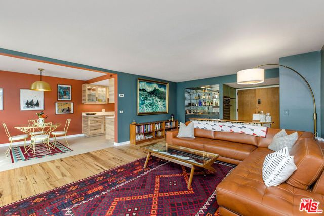 8828 Pershing Drive 112, Playa Del Rey (los Angeles), CA 90293