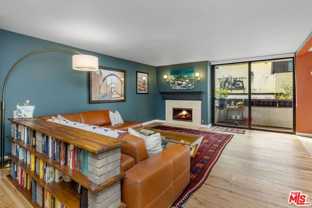 8828 Pershing Drive 112, Playa Del Rey (los Angeles), CA 90293