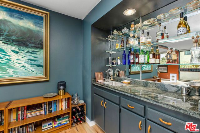 8828 Pershing Drive 112, Playa Del Rey (los Angeles), CA 90293