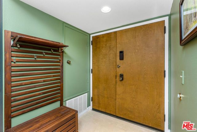 8828 Pershing Drive 112, Playa Del Rey (los Angeles), CA 90293