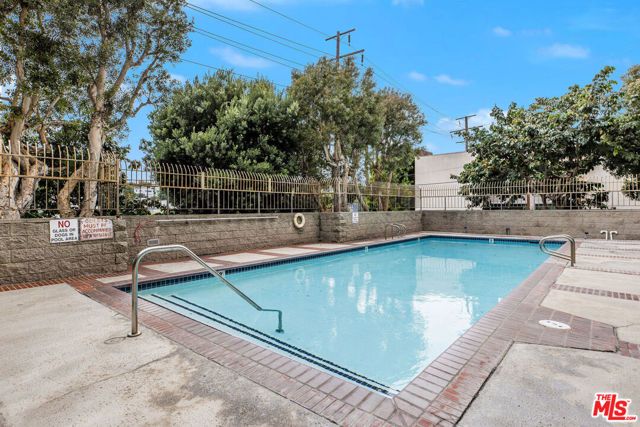8828 Pershing Drive 112, Playa Del Rey (los Angeles), CA 90293