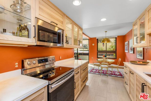 8828 Pershing Drive 112, Playa Del Rey (los Angeles), CA 90293