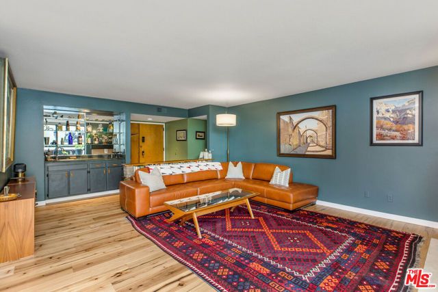 8828 Pershing Drive 112, Playa Del Rey (los Angeles), CA 90293