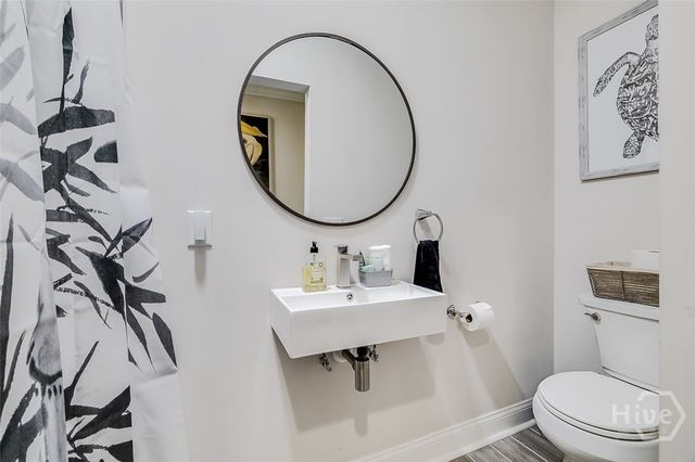 15 Oakcrest Court, Savannah, GA 31405