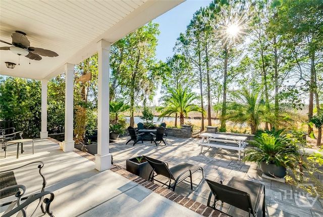 15 Oakcrest Court, Savannah, GA 31405