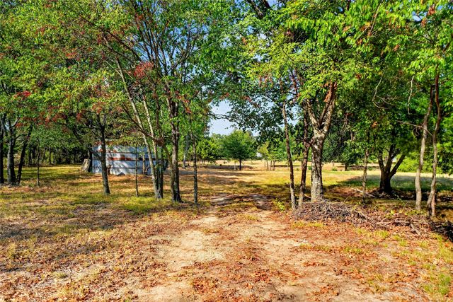 1015 Oak Trail, Quinlan, TX 75474