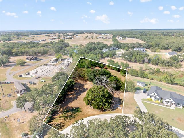 1015 Oak Trail, Quinlan, TX 75474
