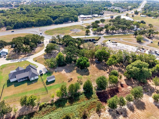 1015 Oak Trail, Quinlan, TX 75474