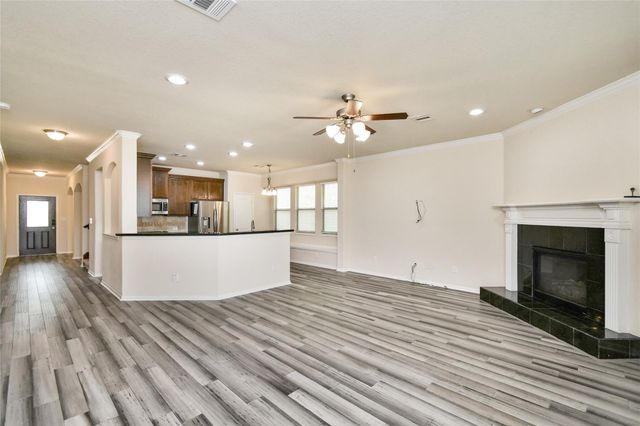 9155 Monarch Field Lane, Cypress, TX 77433