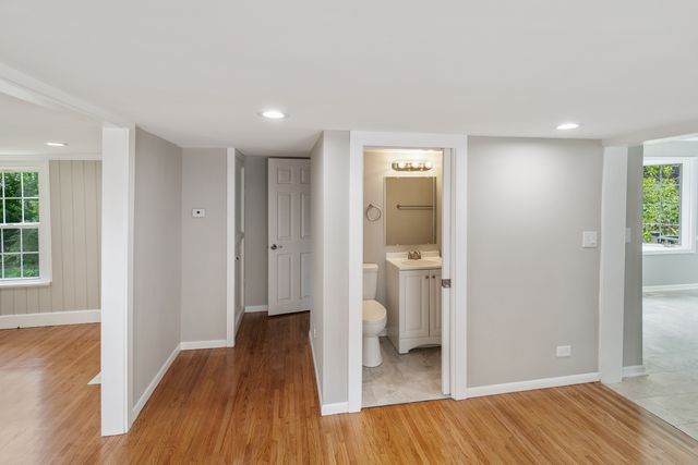 345 Main Street, Batavia, IL 60510