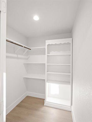 218 Crystal Knoll BLVD, Georgetown, TX 78626