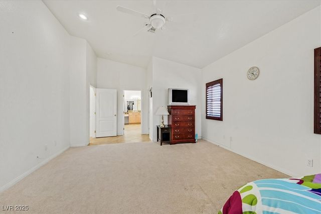 6120 Farm Road, Las Vegas, NV 89131