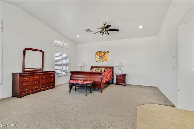 6120 Farm Road, Las Vegas, NV 89131