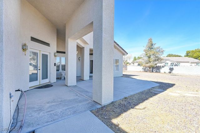 6120 Farm Road, Las Vegas, NV 89131