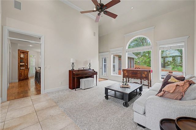 3701 NW Creekstone Boulevard, Bentonville, AR 72712