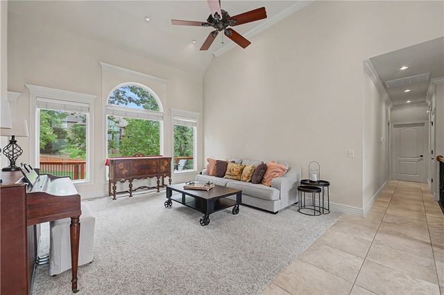3701 NW Creekstone Boulevard, Bentonville, AR 72712