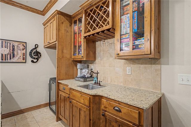 3701 NW Creekstone Boulevard, Bentonville, AR 72712