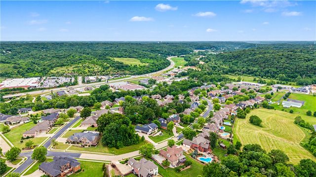 3701 NW Creekstone Boulevard, Bentonville, AR 72712