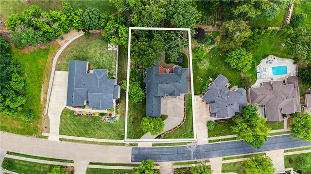 3701 NW Creekstone Boulevard, Bentonville, AR 72712