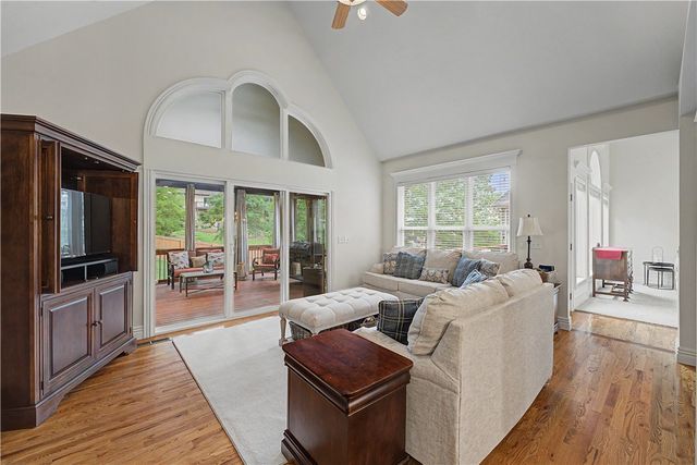 3701 NW Creekstone Boulevard, Bentonville, AR 72712