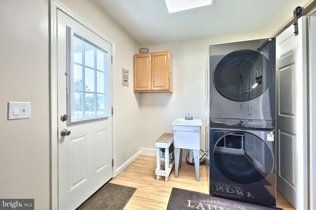 1314 KBS RD, Spring Grove, PA 17362