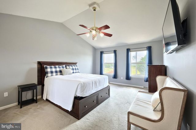 1314 KBS RD, Spring Grove, PA 17362