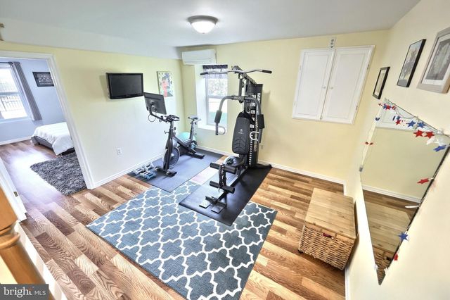1314 KBS RD, Spring Grove, PA 17362