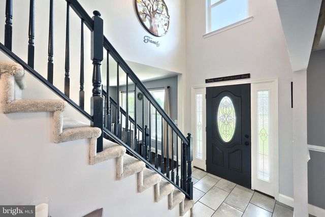 1314 KBS RD, Spring Grove, PA 17362