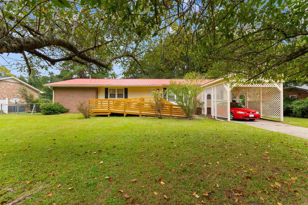 203 Elizabeth St., Tabor City, NC 28463 — photo 2